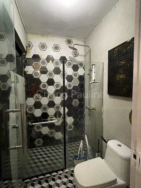 4 Room (4S) HDB for Rent in  502 Hougang Avenue 8 - Image 4
